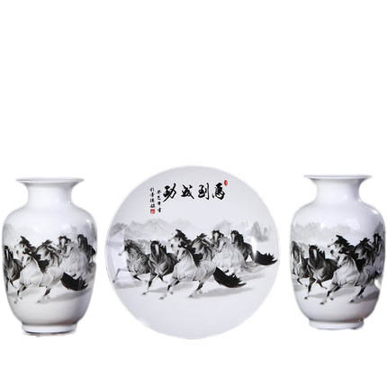 eight horses three-piece ceramic small vase decoration crafts Jahrriesnge porcelain of vase set 3 pieces cna0194