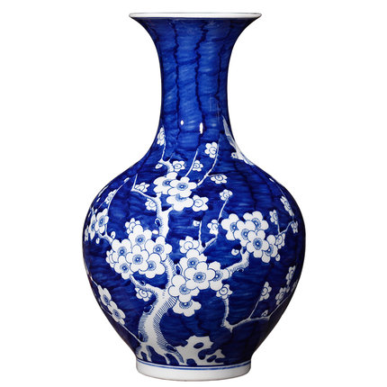 Plum pattern blue and white china ceramic vases and ornaments Jahrriesnge porcelain of plum blossom vase cna0928